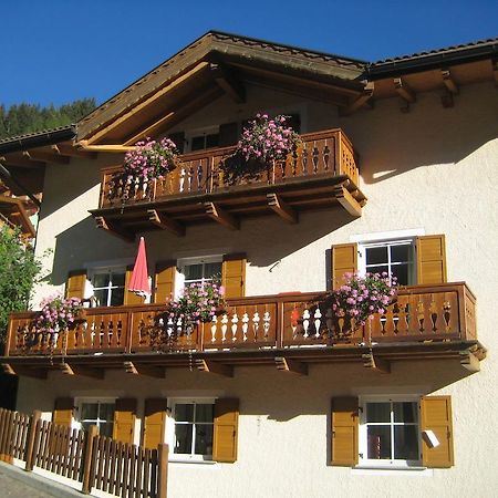 Chalet Decrestina Campitello di Fassa Dış mekan fotoğraf